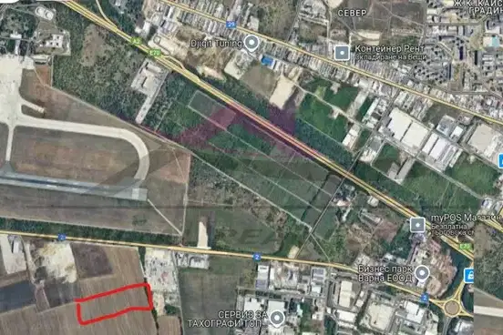 Plot in Topoli