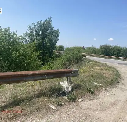 Photo 4 — Plot in Yana