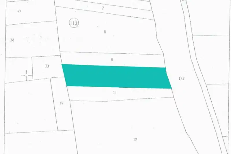 Plot in Lozen