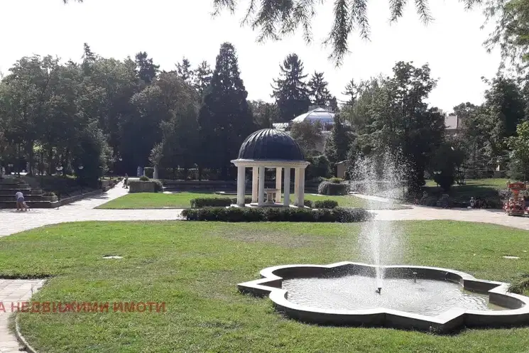 Plot in Bankya