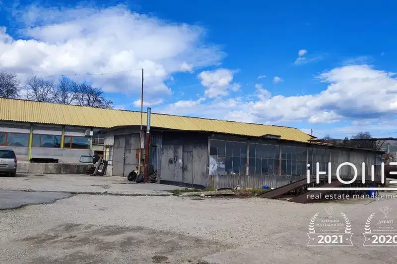 Парцел в Нови Искър