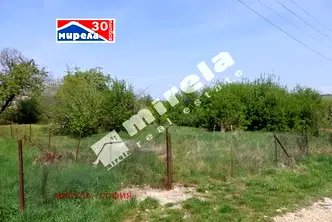 Парцел в с. Бистрица