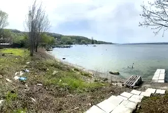 Парцел в с. Звездица
