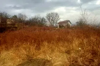 Парцел в Нови Искър