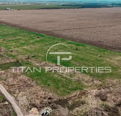 Photo 5 — Plot in Voluyak