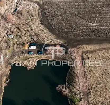 Photo 2 — Plot in Voluyak