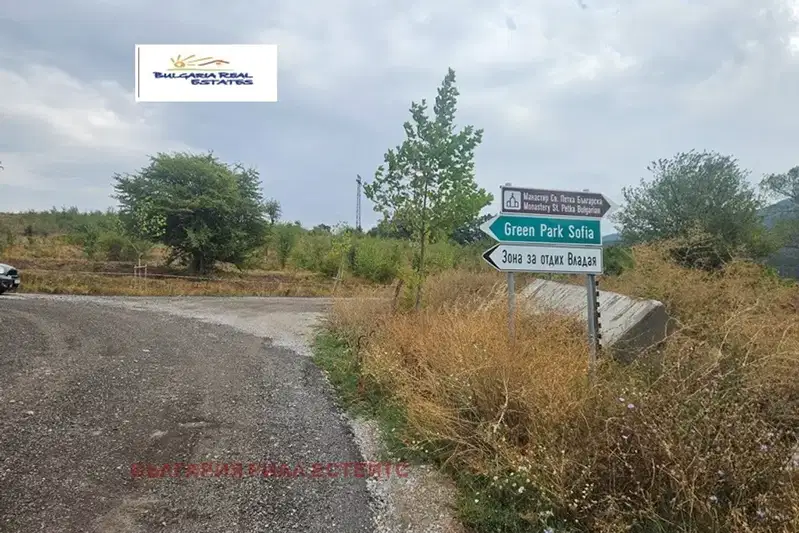 Парцел в с. Владая