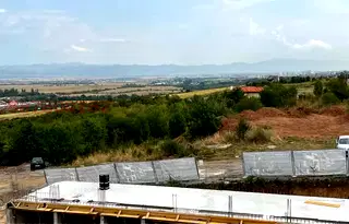 Парцел в с. Иваняне