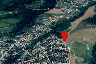 Парцел в Банкя