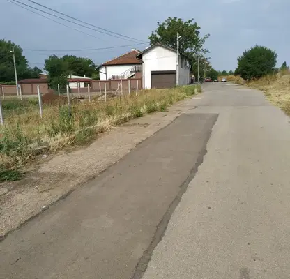 Photo 3 — Plot in Yana