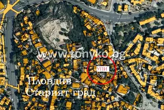 Парцел в Старият