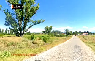 Парцел в Банкя