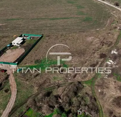 Photo 2 — Plot in Voluyak