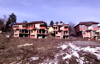 Парцел в с. Владая
