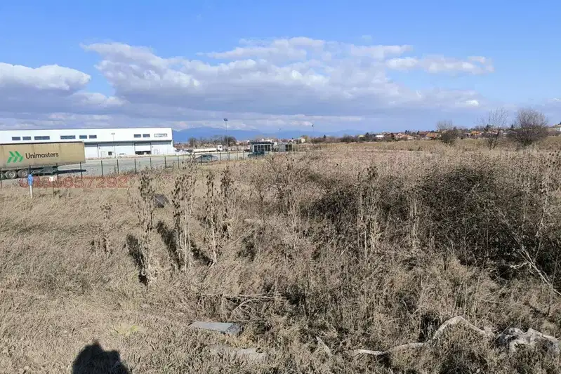 Парцел в с. Кривина