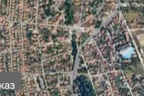 Plot in Topoli