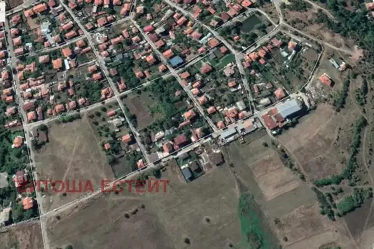 Парцел в с. Лозен