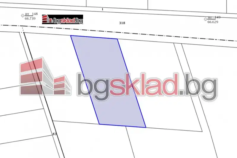Plot in Topoli