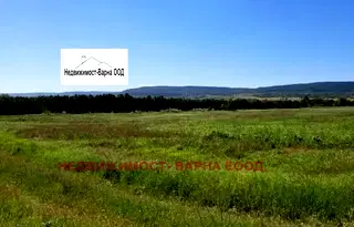 Парцел в с. Тополи