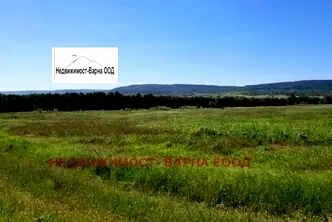Парцел в с. Тополи