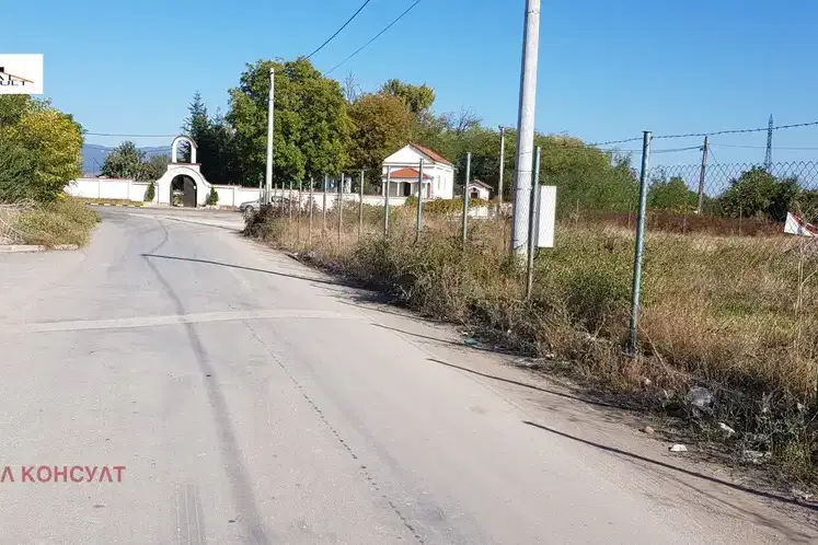 Парцел в с. Чепинци