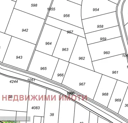 Снимка 2 — Парцел в с. Лозен
