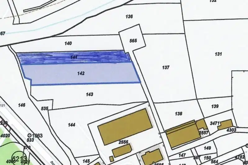 Plot in Lozen
