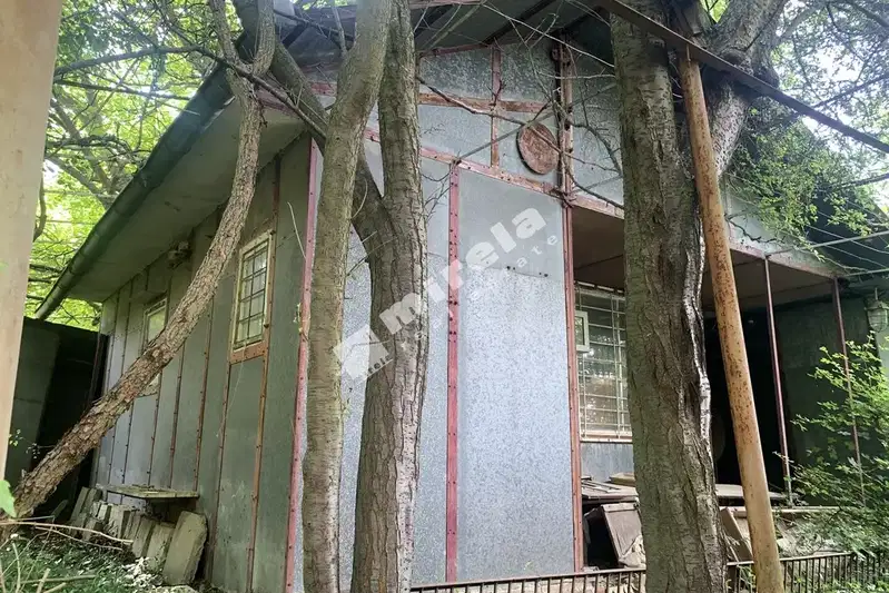 Парцел в Банкя