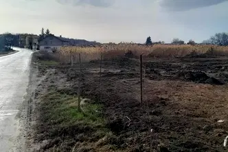 Парцел в Нови Искър