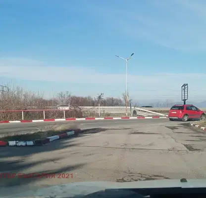 Снимка 2 — Парцел в с. Лозен