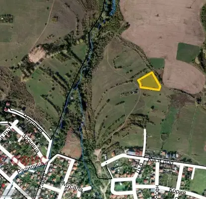 Photo 3 — Plot in Lozen