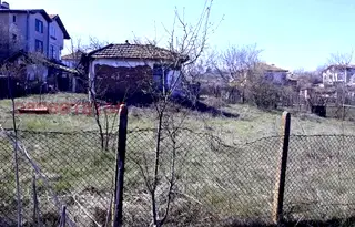 Парцел в с. Извор