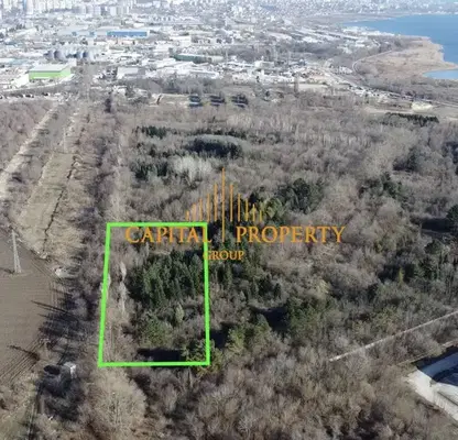 Photo 2 — Plot in Topoli