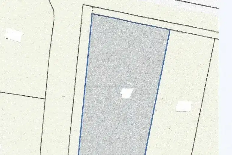 Plot in Lozen