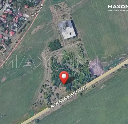 Photo 5 — Plot in Novi Iskyr