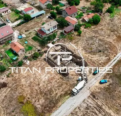 Photo 4 — Plot in Voluyak