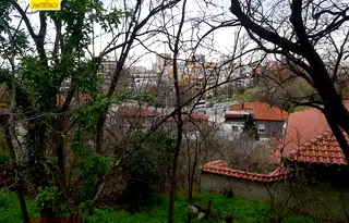 Парцел в Старият