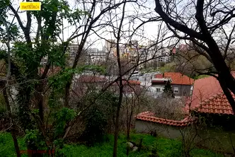 Парцел в Старият