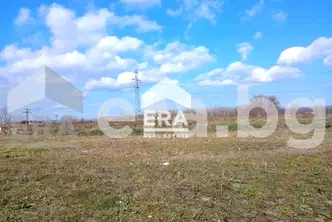 Парцел в с. Тополи