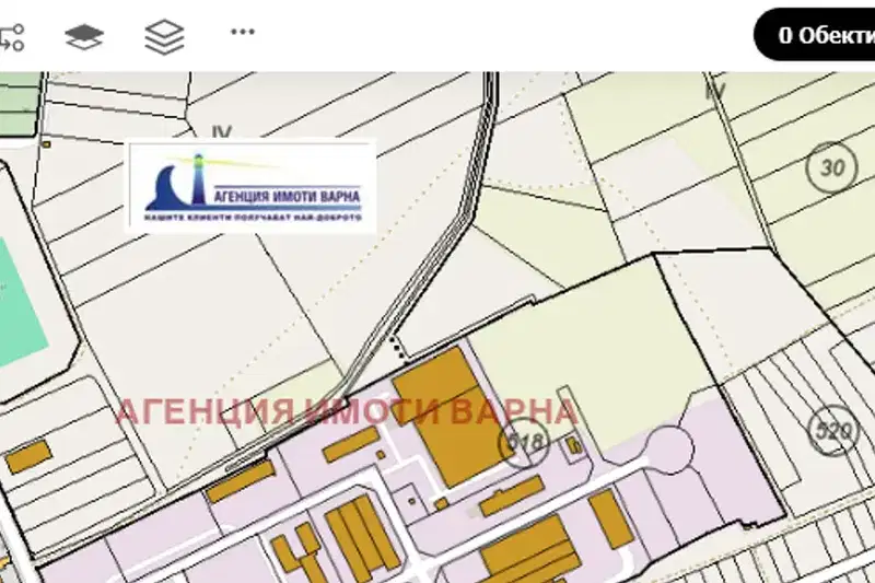 Plot in Topoli