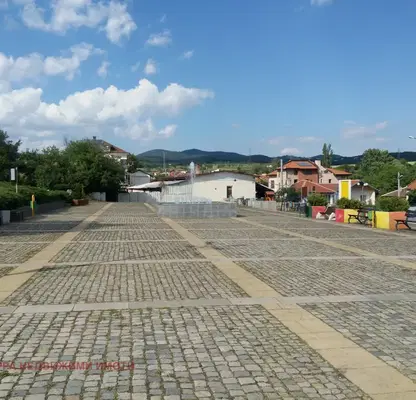 Photo 2 — Plot in Podgumer