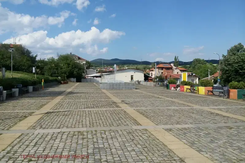 Парцел в с. Подгумер