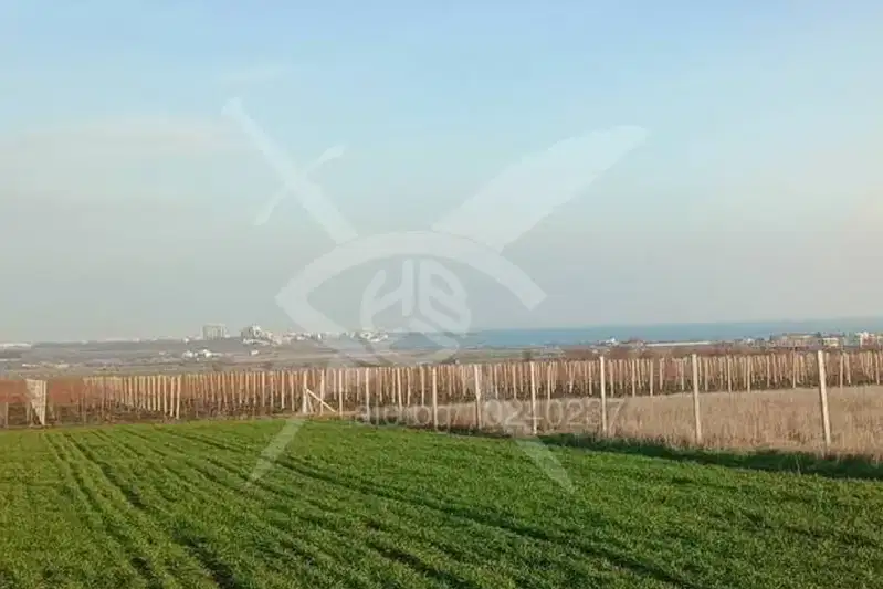 Парцел в с. Маринка