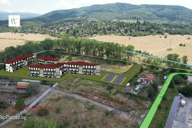 Plot in Malo Buchino