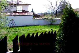 Парцел в Банкя