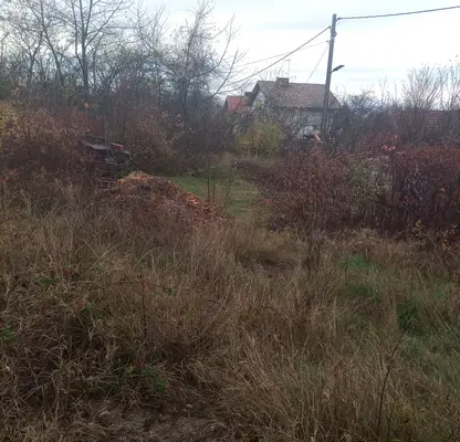 Photo 2 — Plot in Novi Iskyr