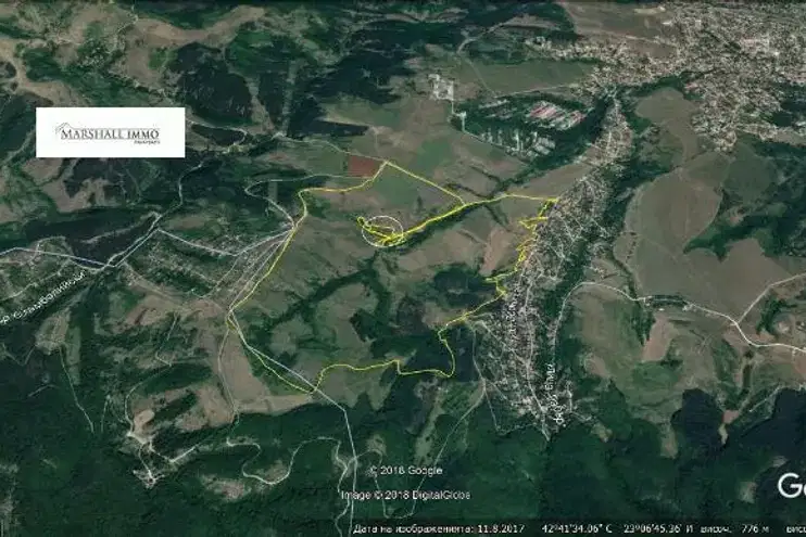 Парцел в Банкя
