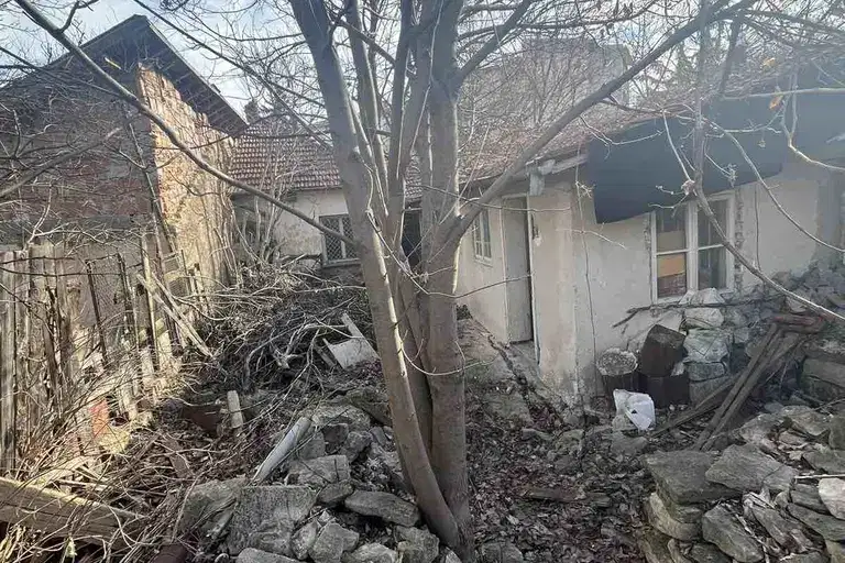 Plot in Pleven, 9-Ti Kvartal