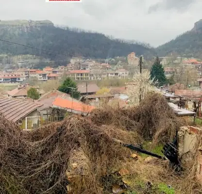 Photo 4 — Plot in Veliko Tyrnovo, Asenov