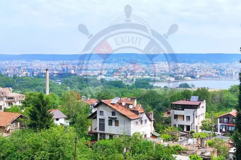 Парцел във Варна, Аспарухово